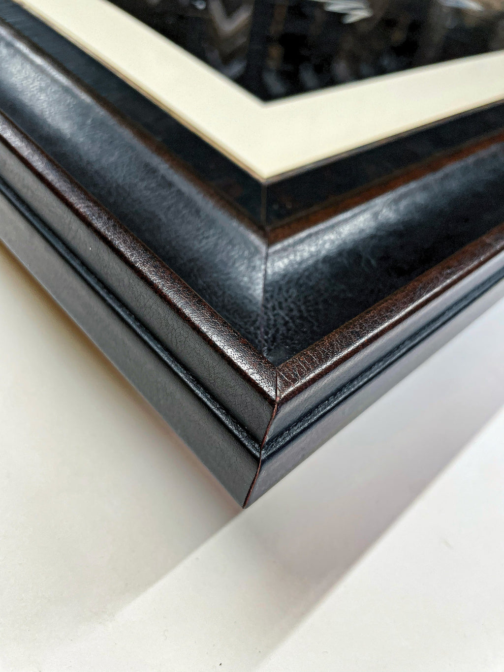 The Power of Presentation : Inside the Mayfair Double Frame